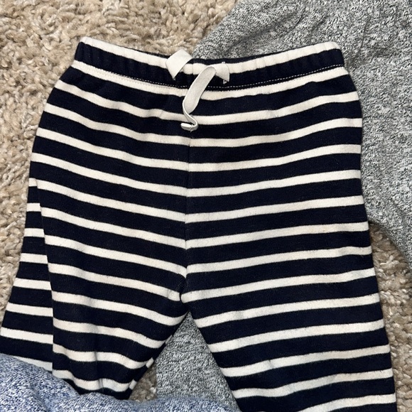 Baby Gap 3-6mo pants x3 - Picture 3 of 7